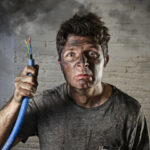 Pourquoi ne pas intervenir soi-même sur une installation électrique